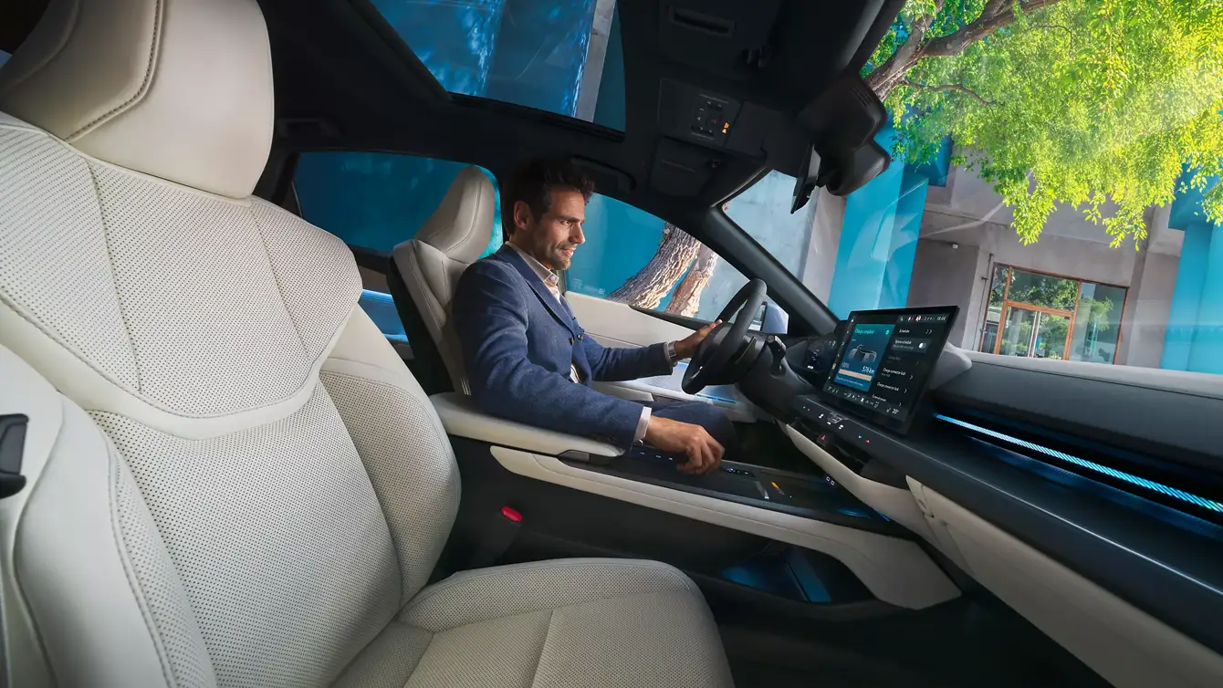 lexus-es-interior